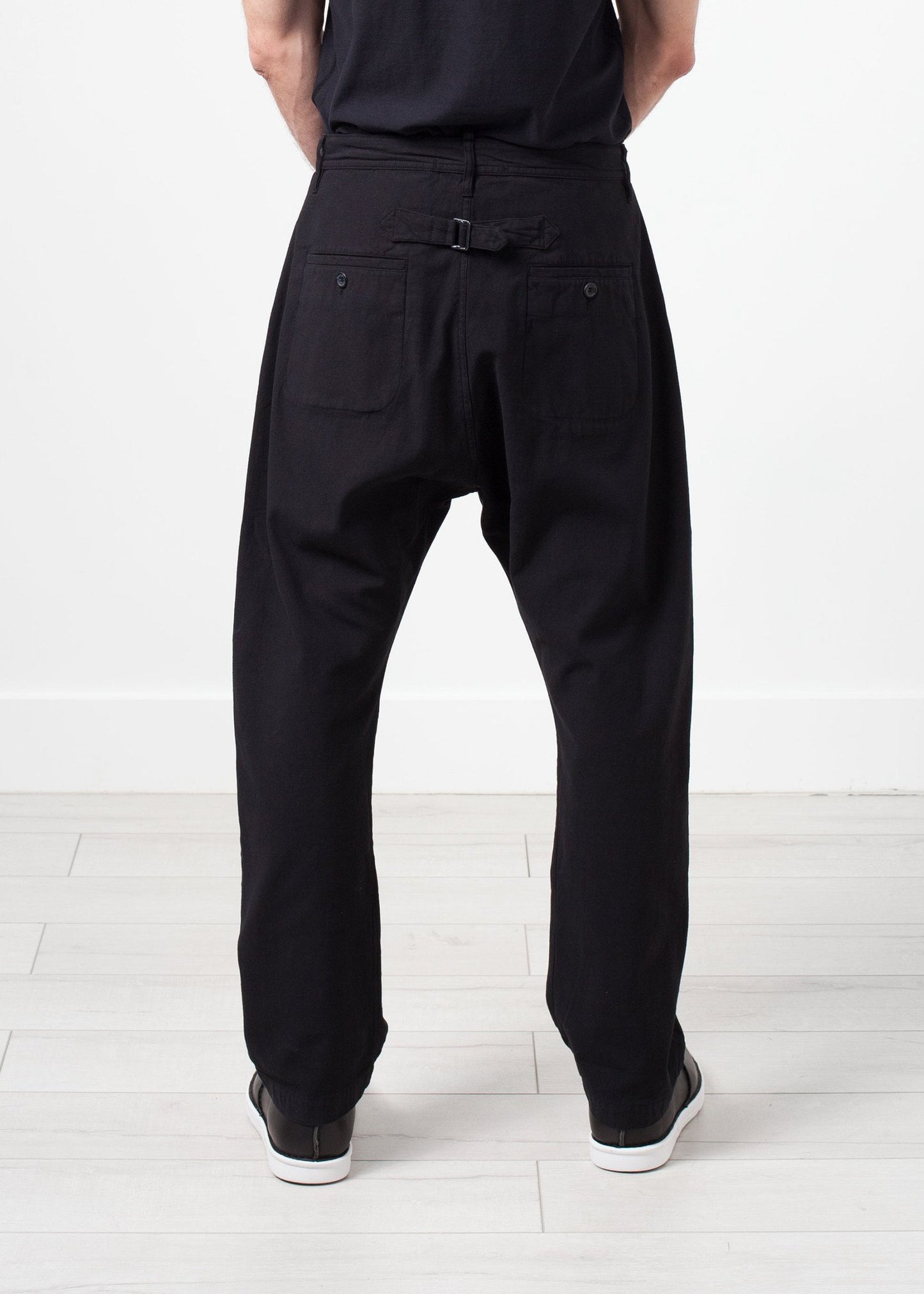 Balda Pant in Drop Crotch Hannes Roether
