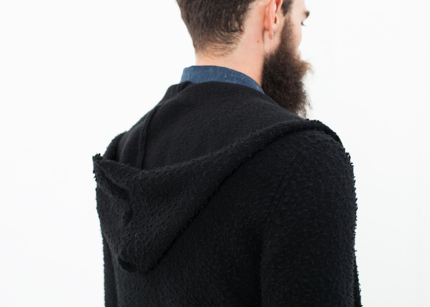 Pill Zip Sweater in Black Avant Toi