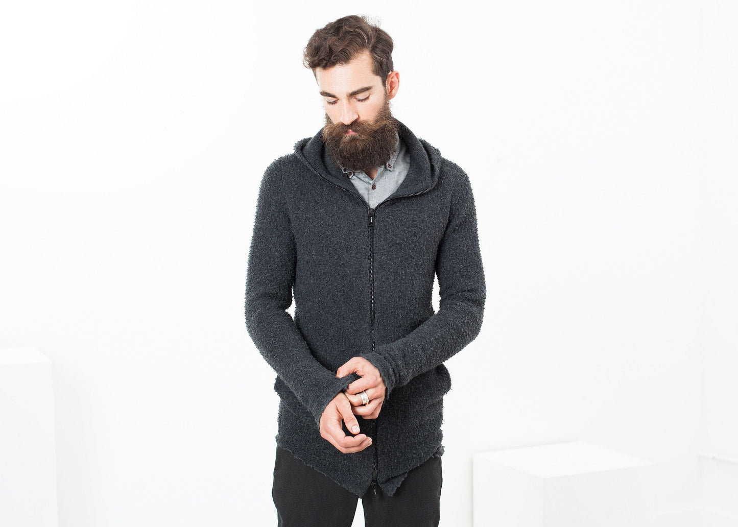 Pill Zip Sweater in Anthracite Avant Toi