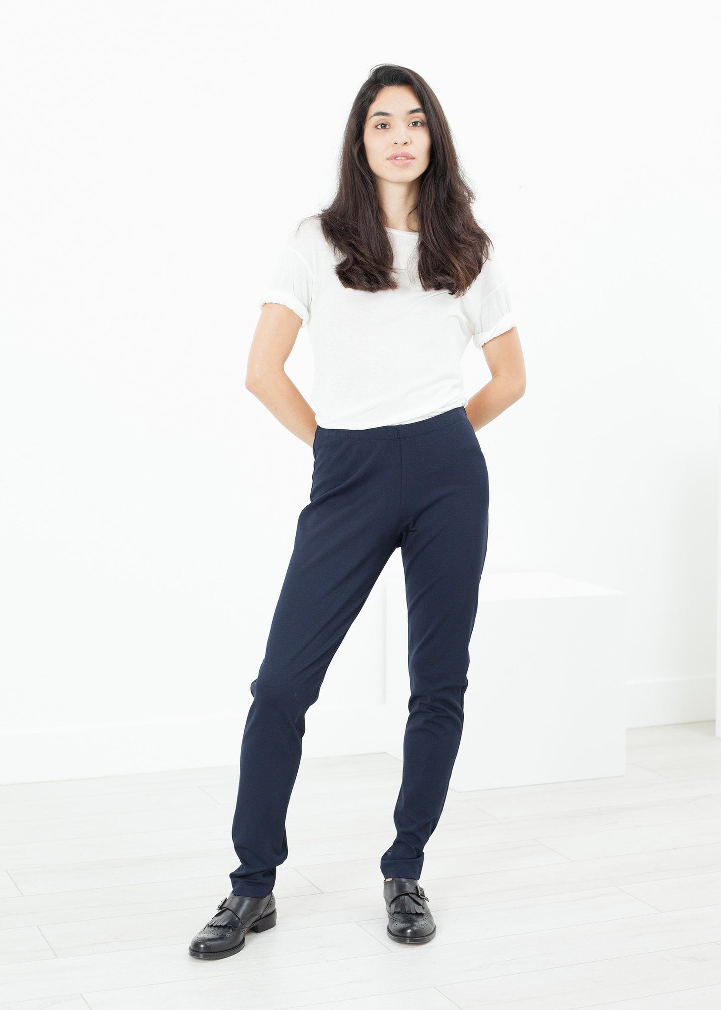 Easy Slim Pant in Navy Maria Calderara