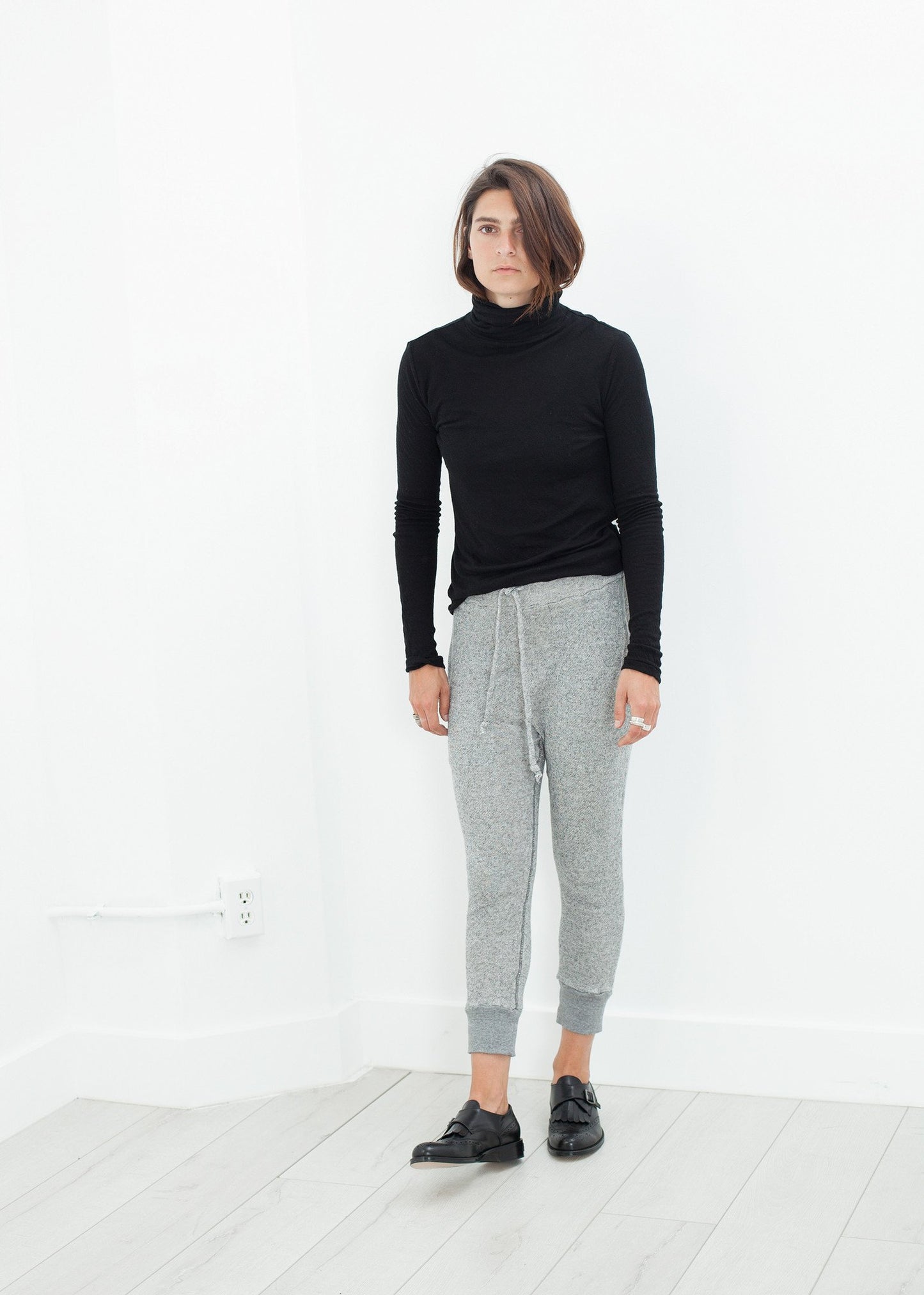 Highsoft Cropped Sweat in Heather Grey V:Room