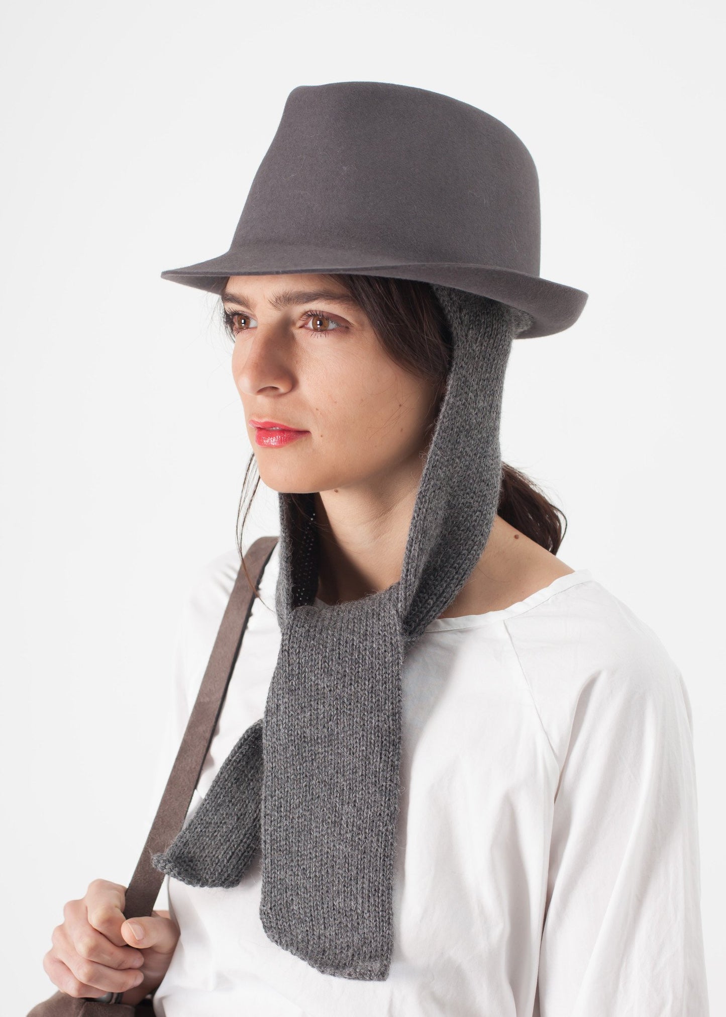 Kate Hat in Steel Grey Kiss by Fiona Bennett