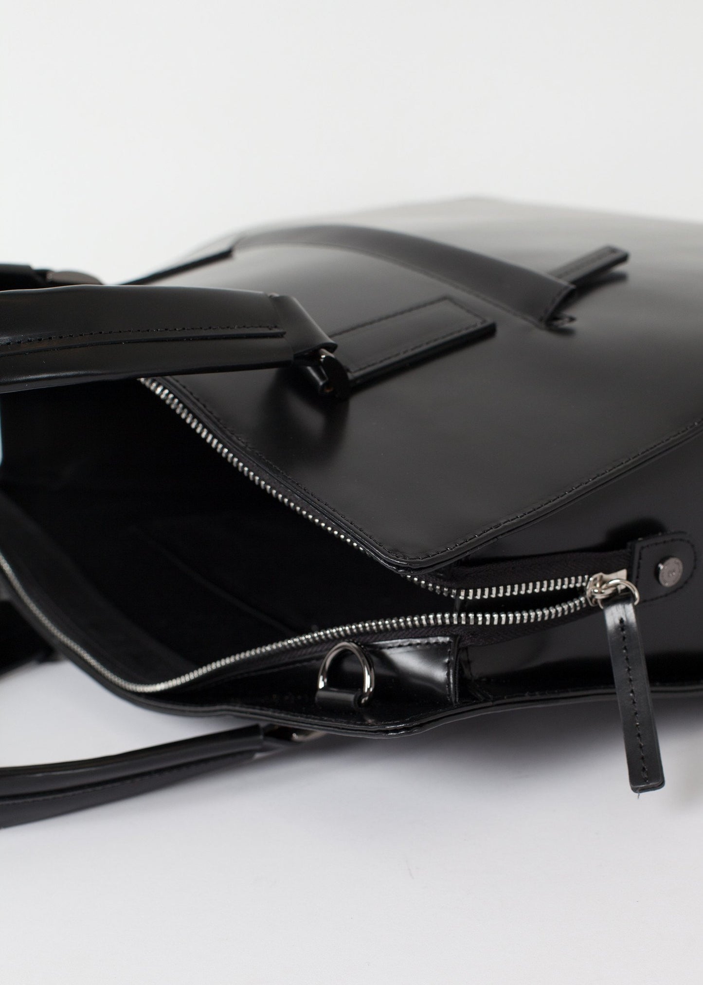 Vertical Tote Bedford 11th