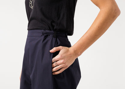 Wide Cropped Trouser in Navy Ter et Bantine