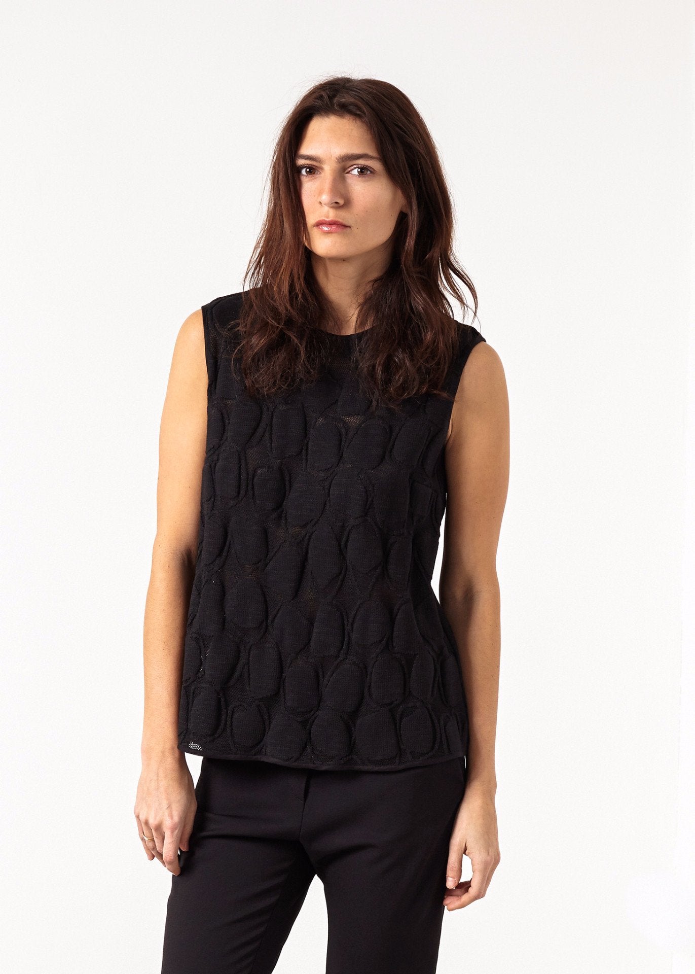 Zip Back Circle Blouse in Black Ter et Bantine