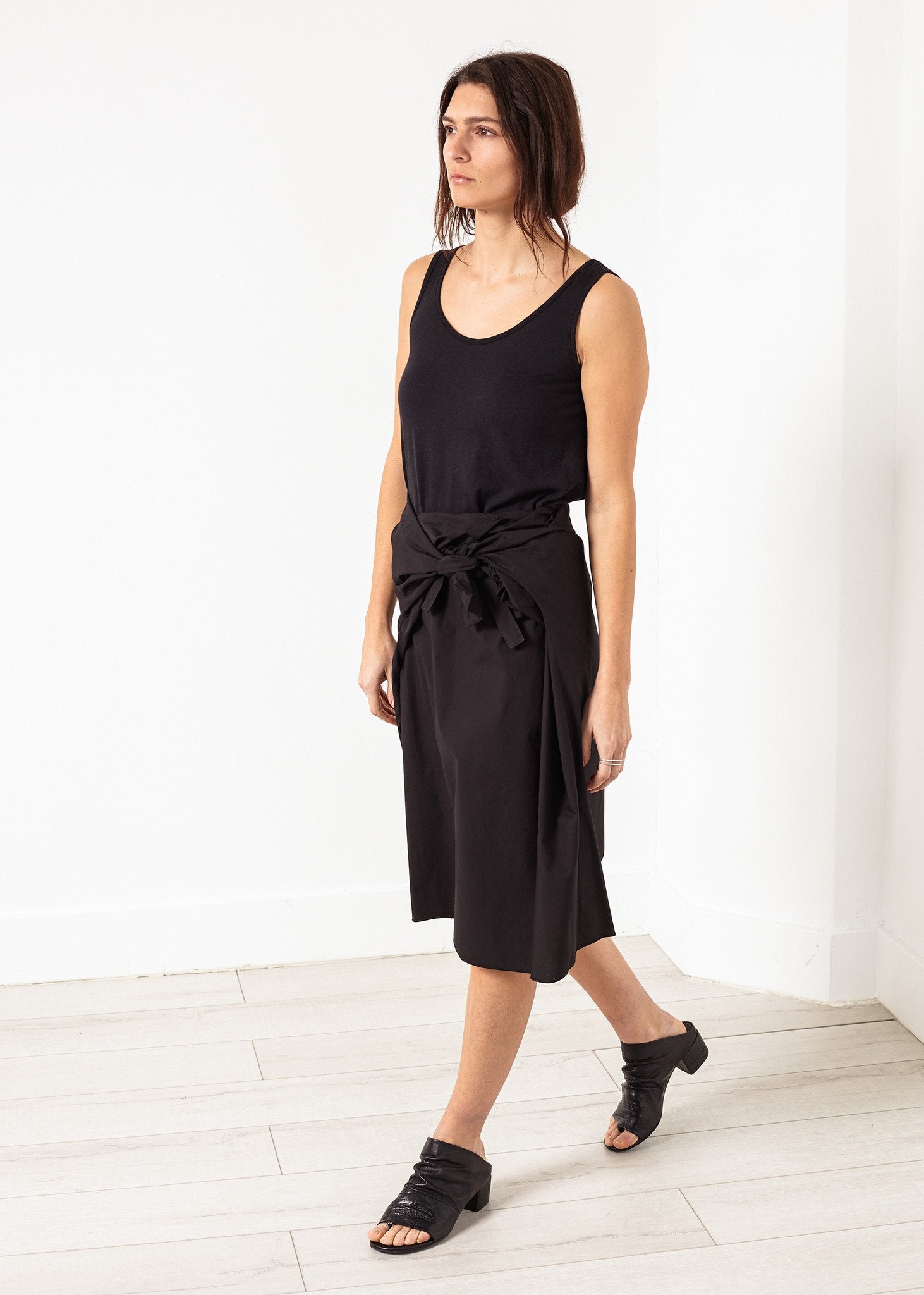 Bow Skirt in Black Ter et Bantine