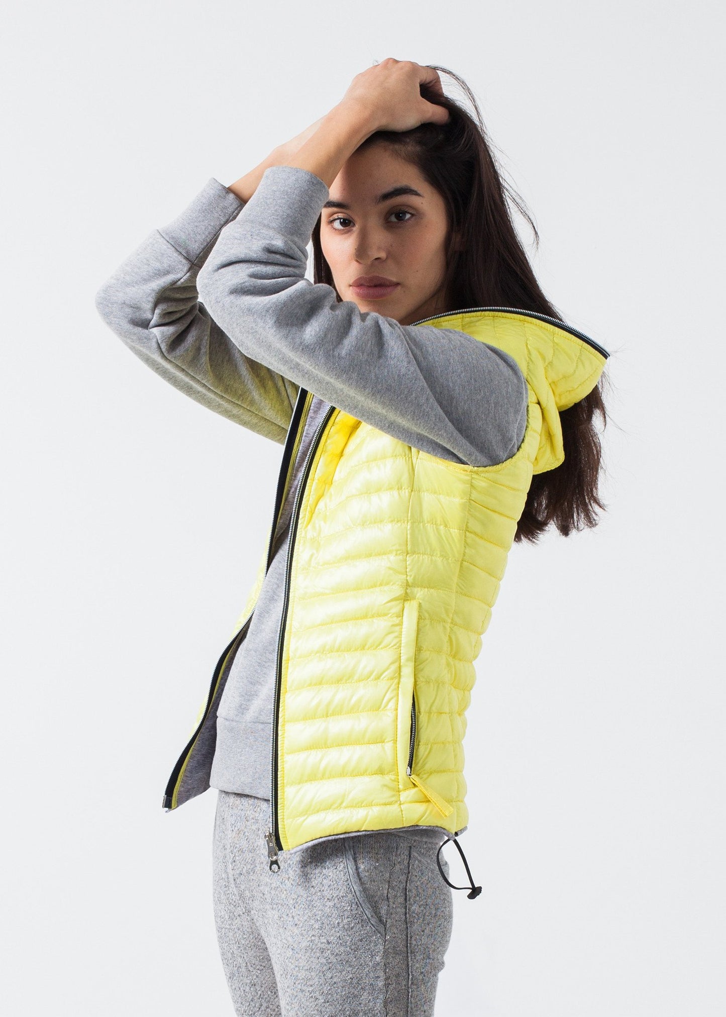 Primula Vest in Yellow Duvetica