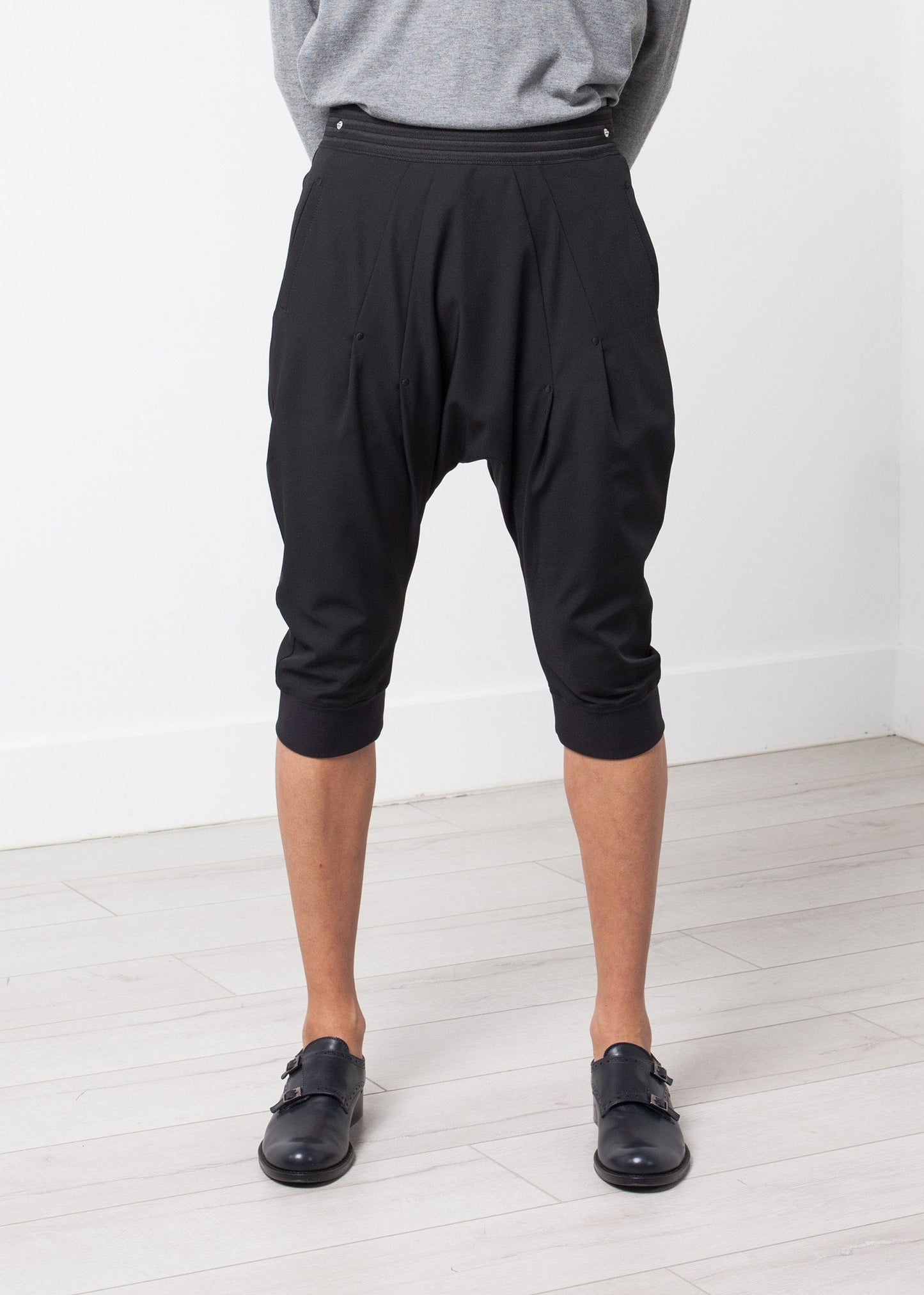 Woven Bermuda Short HIGH