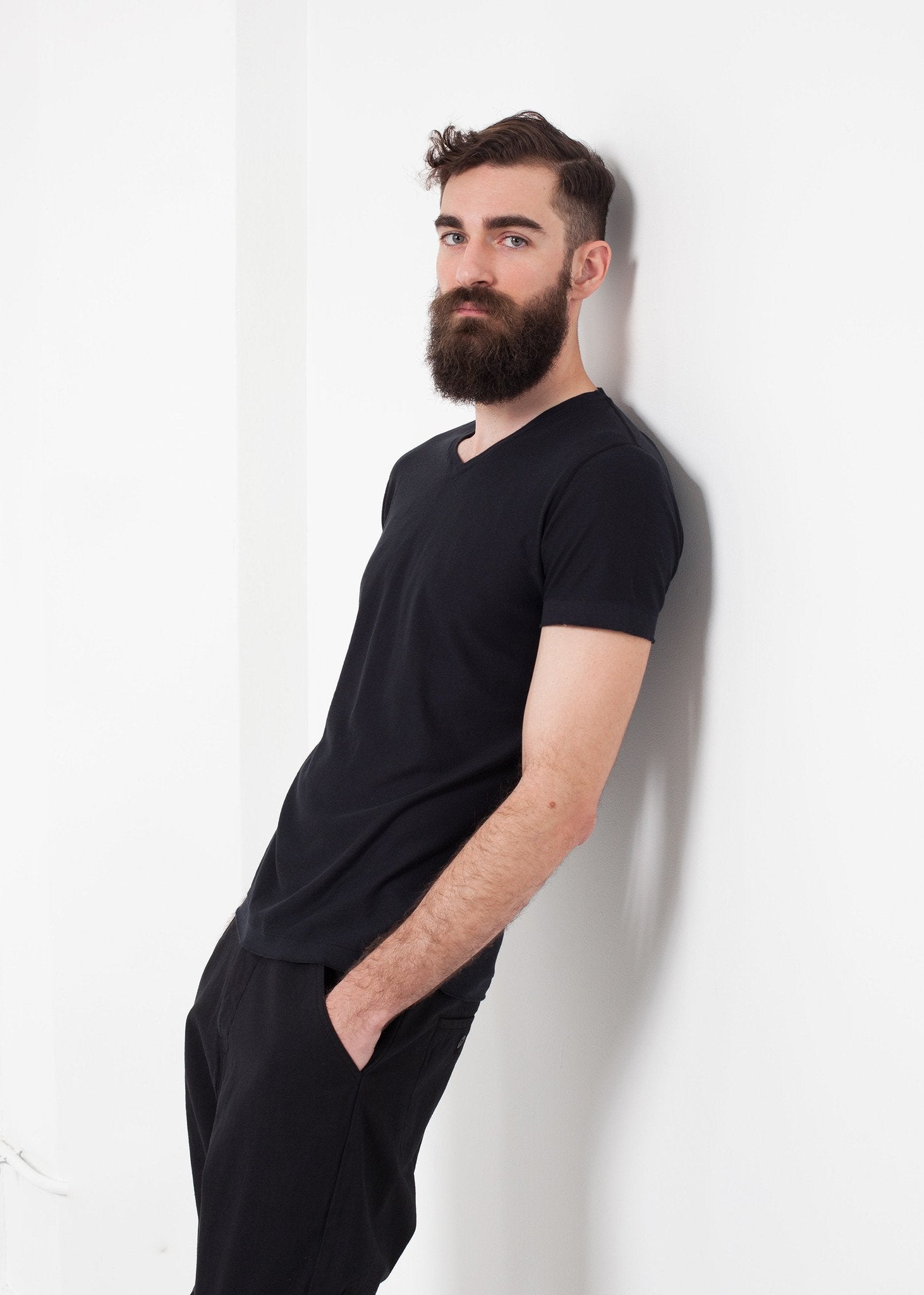 Yeps Shirt in V-Neck Hannes Roether