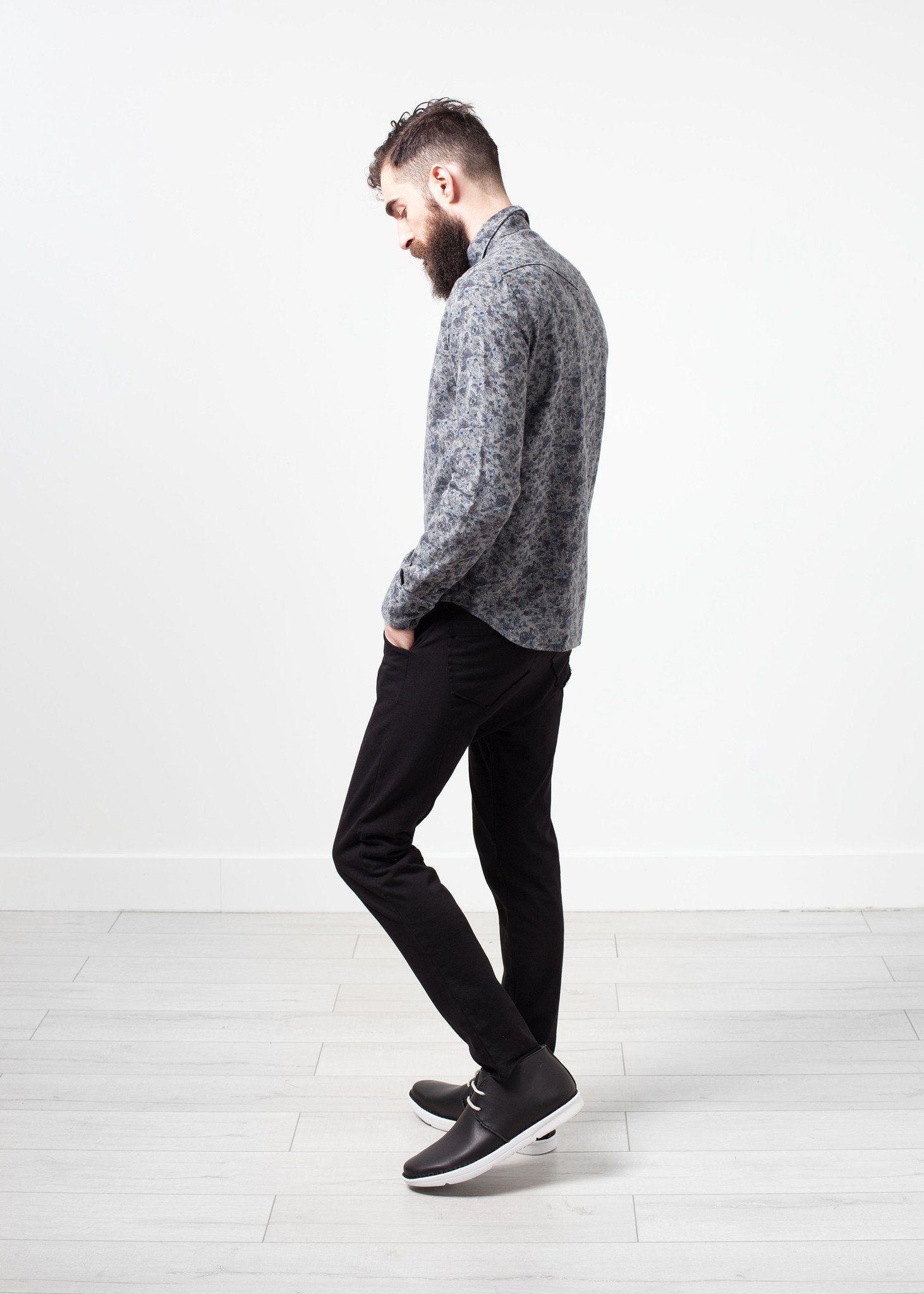 Western Arkansas Button-Up in Grey Floral Aglini