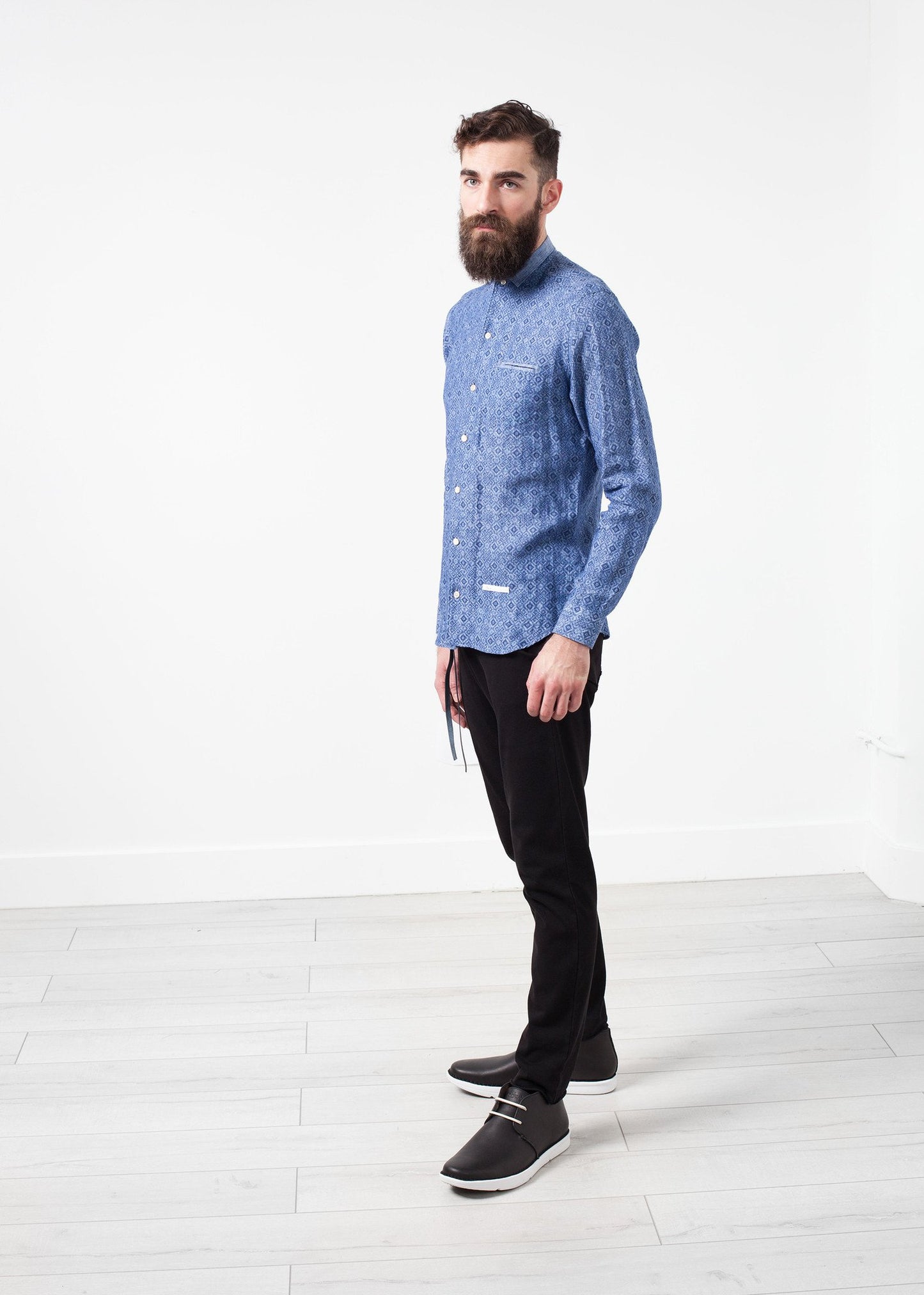 Linen Button Up in Blue Diamond DNL