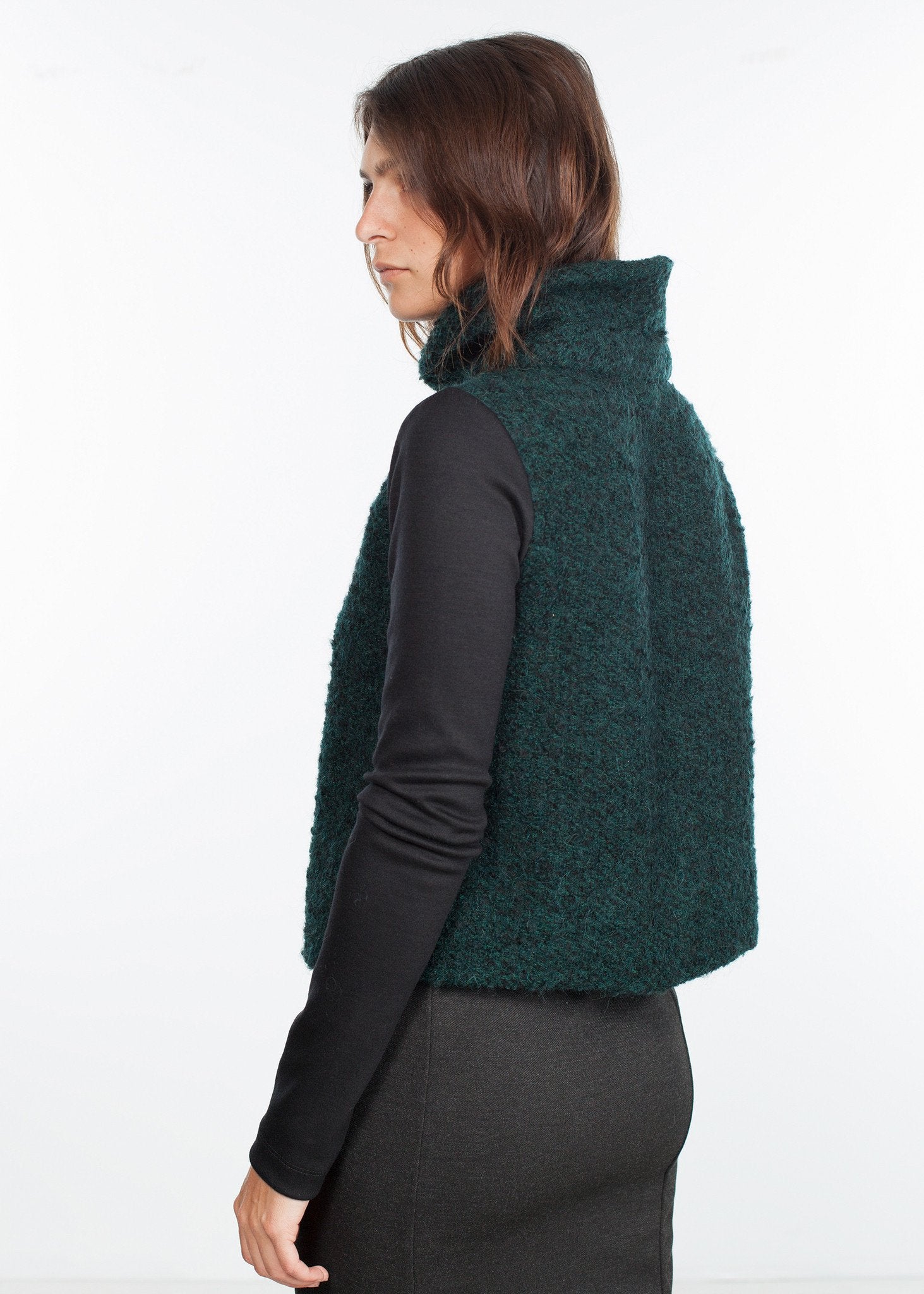 Boucle Turtle Neck in Green/Black Amelia Toro