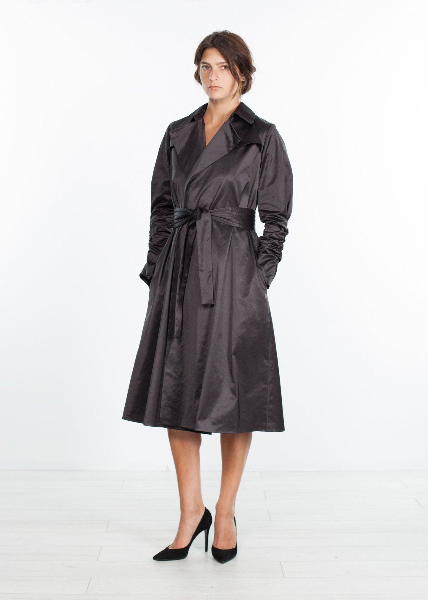 Trench Coat in Black Amelia Toro