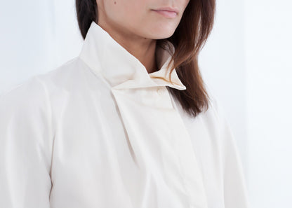 Full Collar Poplin Blouse in Off White Gianfranco Scotti