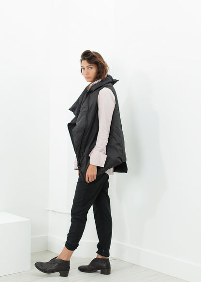 Pointed Collar Blouse in Rose Hovman