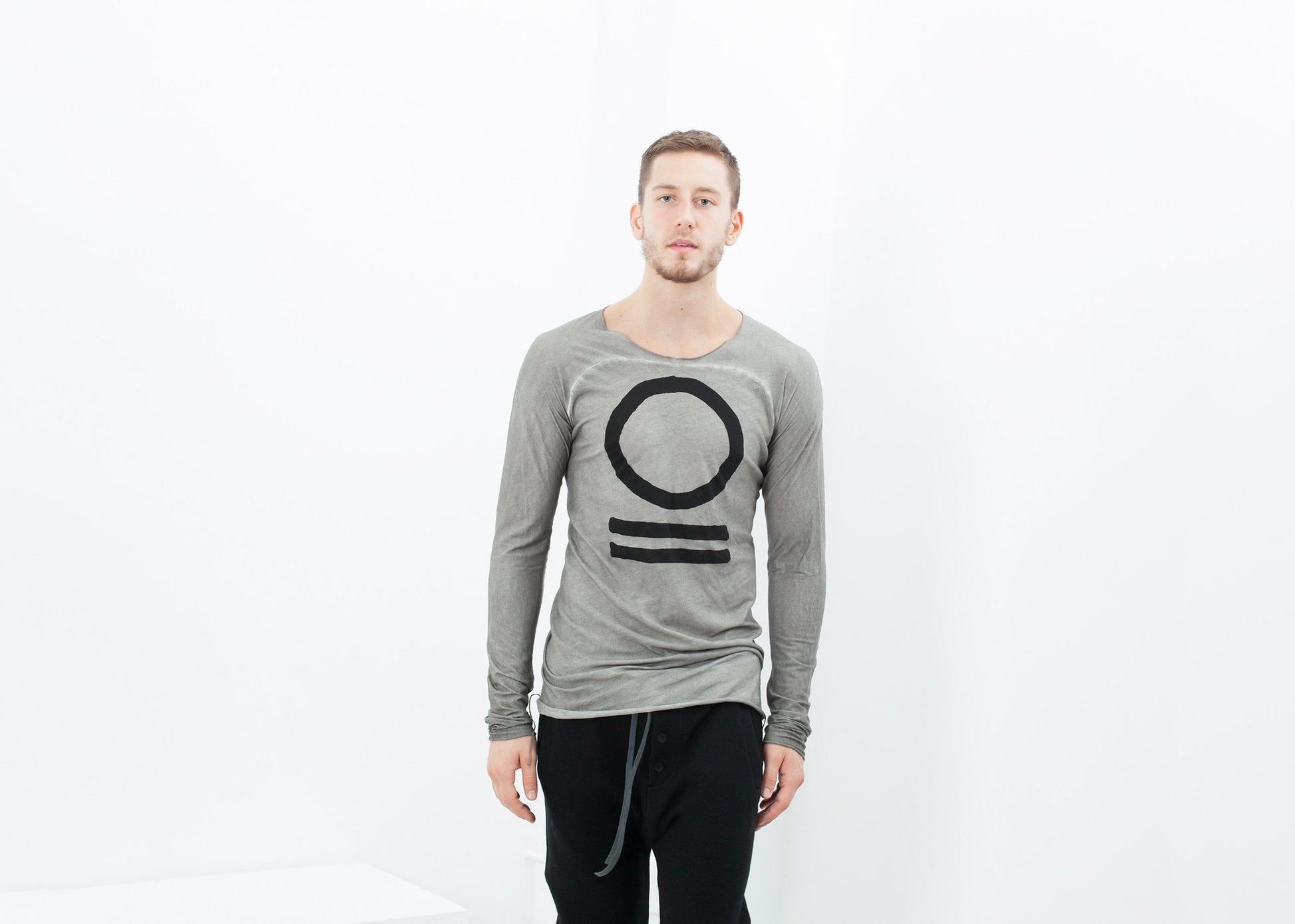 Antidote "Joie" Tee in Taupe BLK OPM