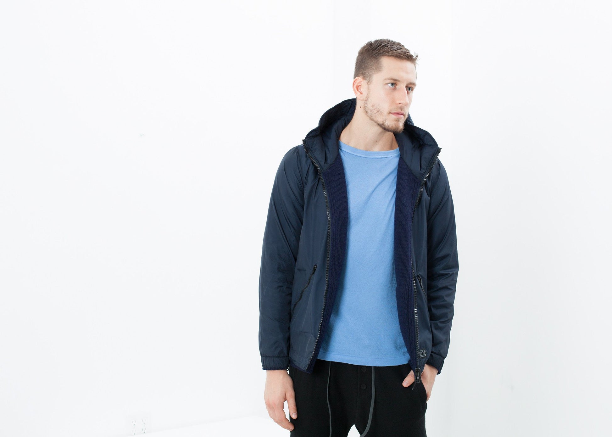 Alverstone Jacket in Midnight Esemplare