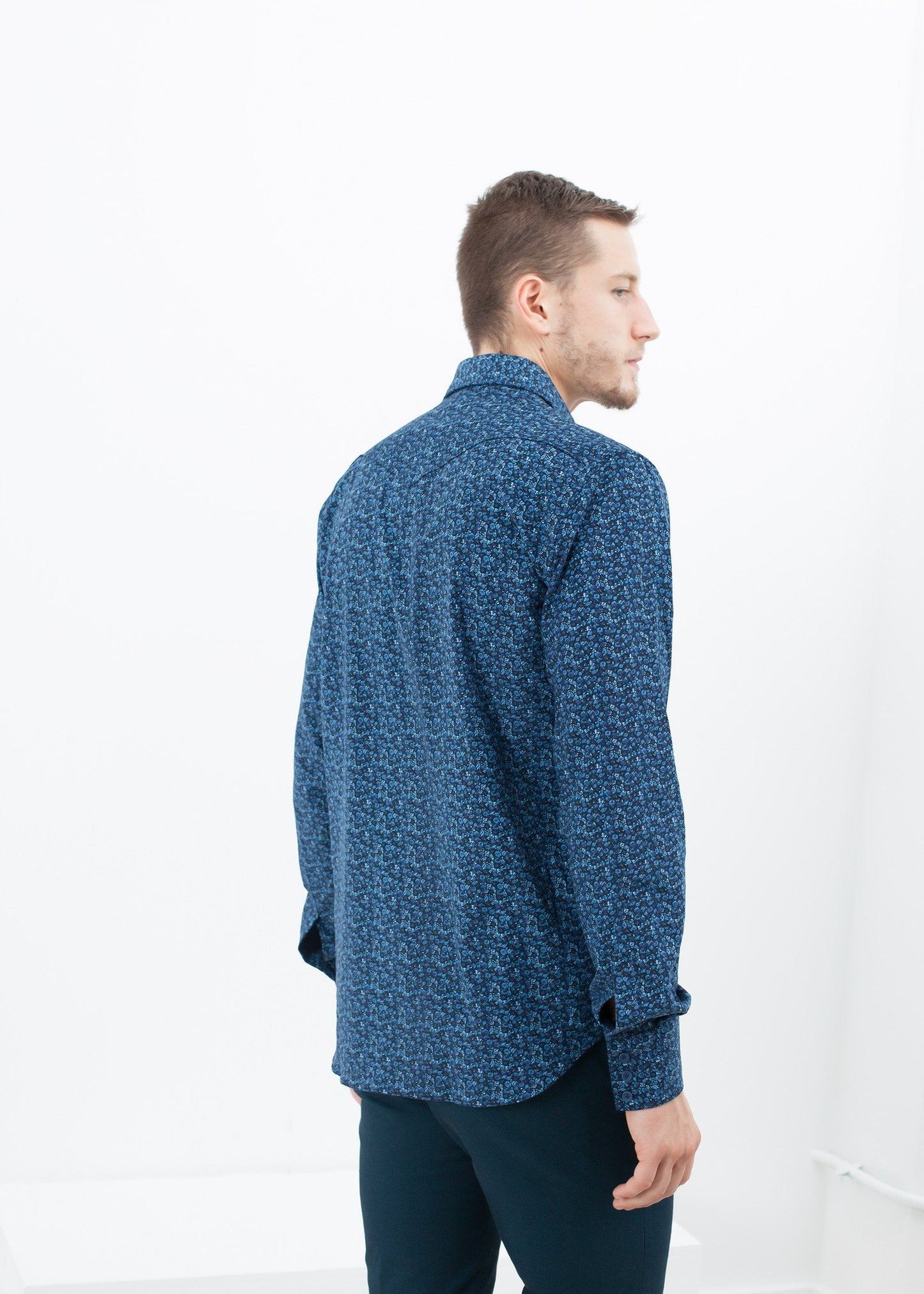 Western Arkansas Button-Up in Blue Floral Aglini