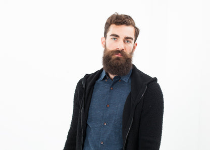 Pill Zip Sweater in Black Avant Toi