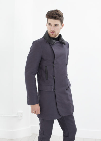 Taban Coat in Phantom Hannes Roether