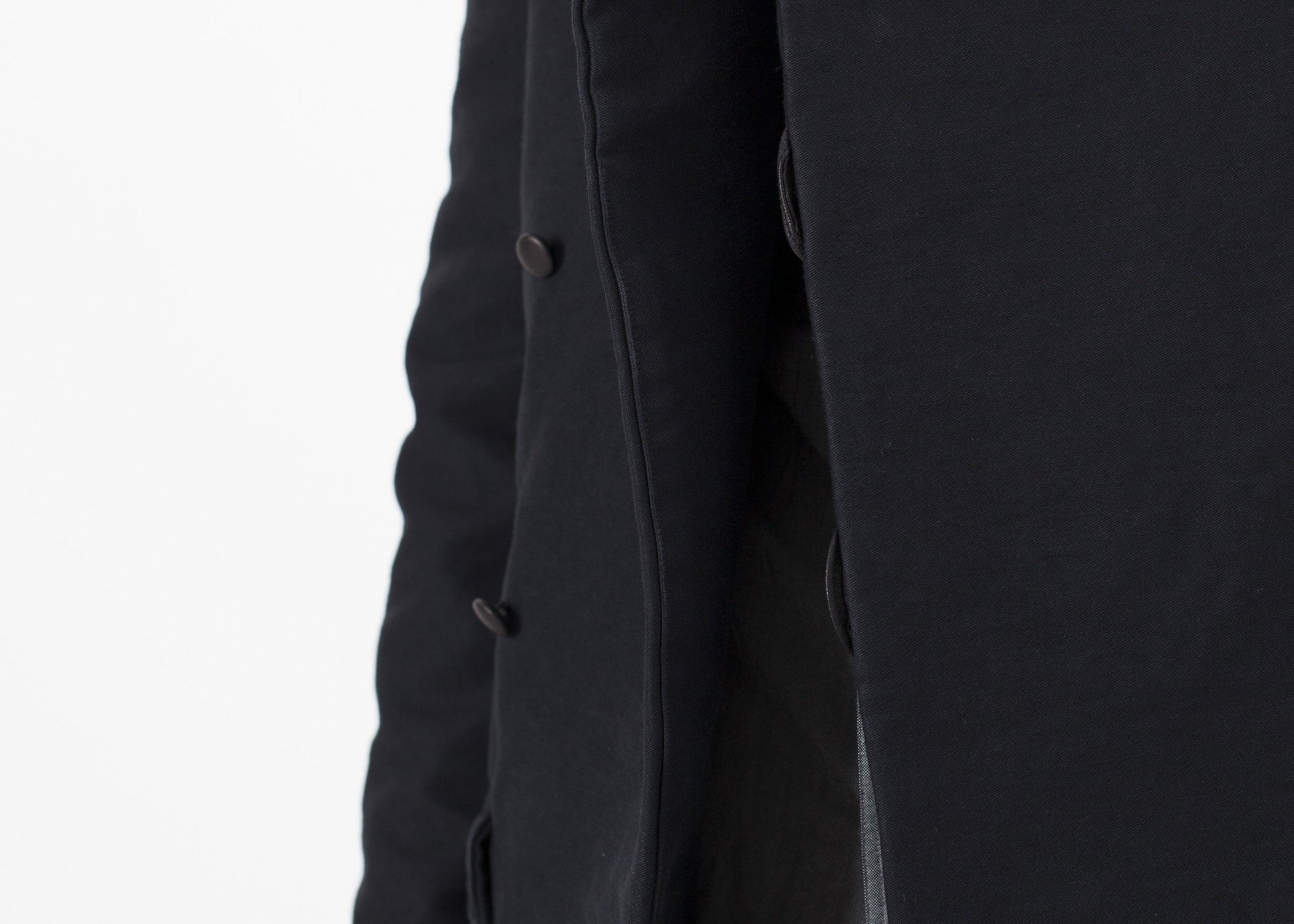 Taban Coat in Black Hannes Roether