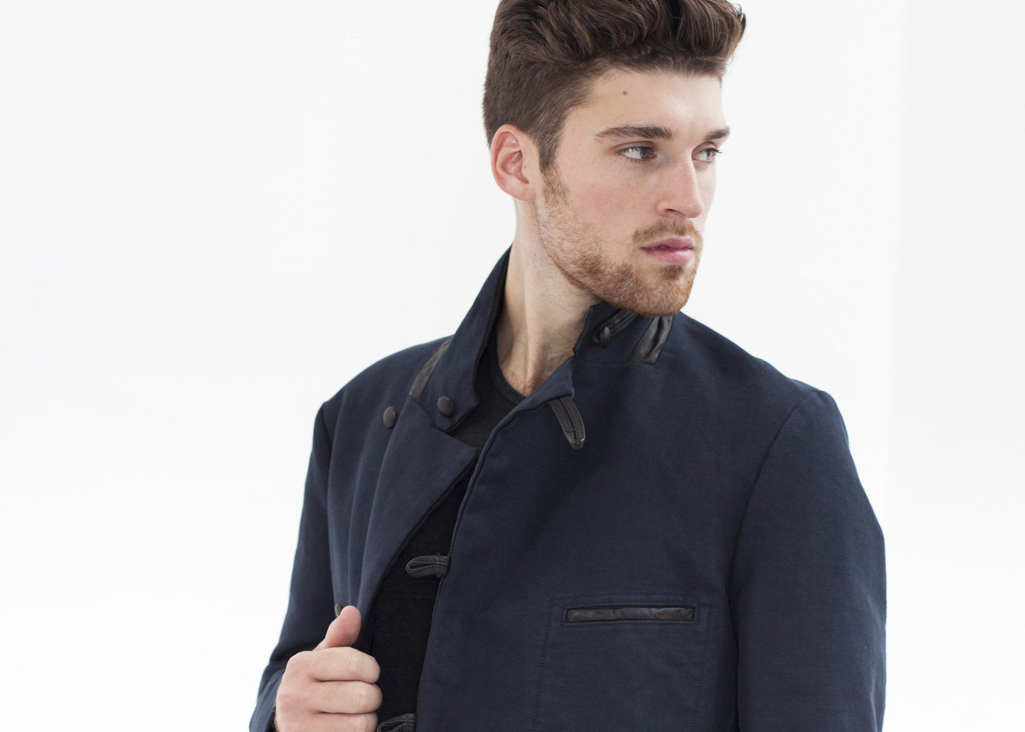 Taurin Jacket in Navy Hannes Roether