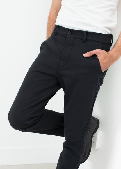 Raps Pant in Black Hannes Roether