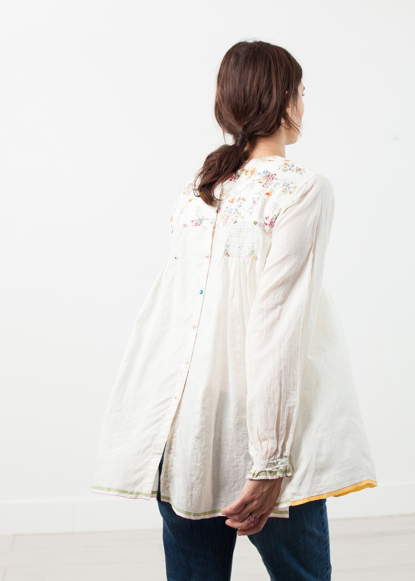 Floral Front Peasant Blouse in White Pero