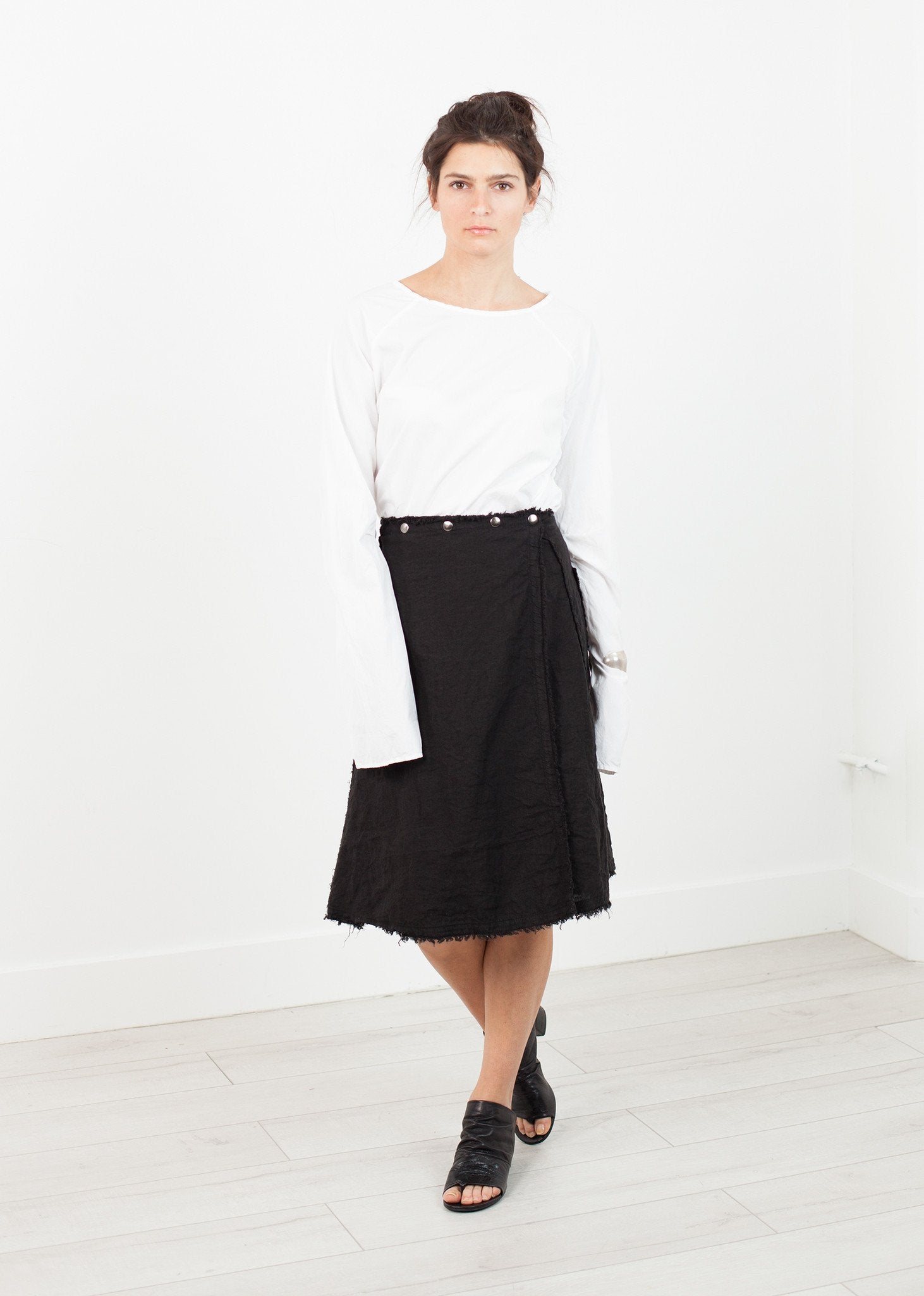 Wrap Snap Skirt in Black Pip-Squeak Chapeau