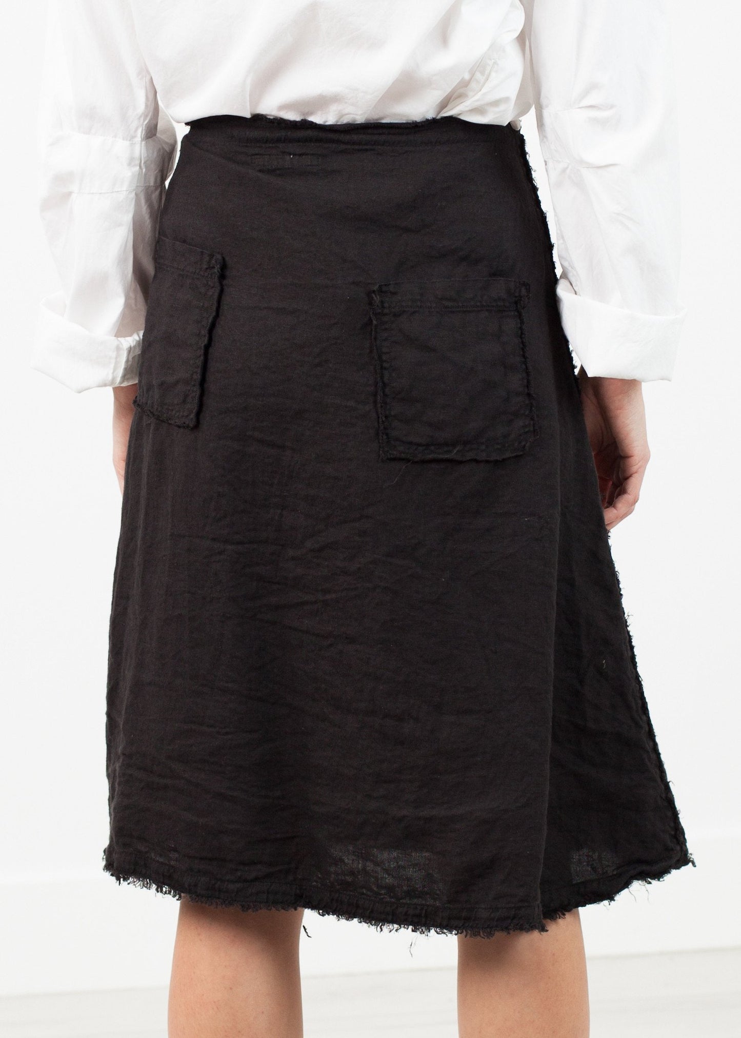 Wrap Snap Skirt in Black Pip-Squeak Chapeau