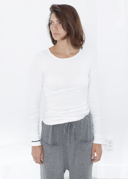 Stretch Tee in Milk Album di Famiglia