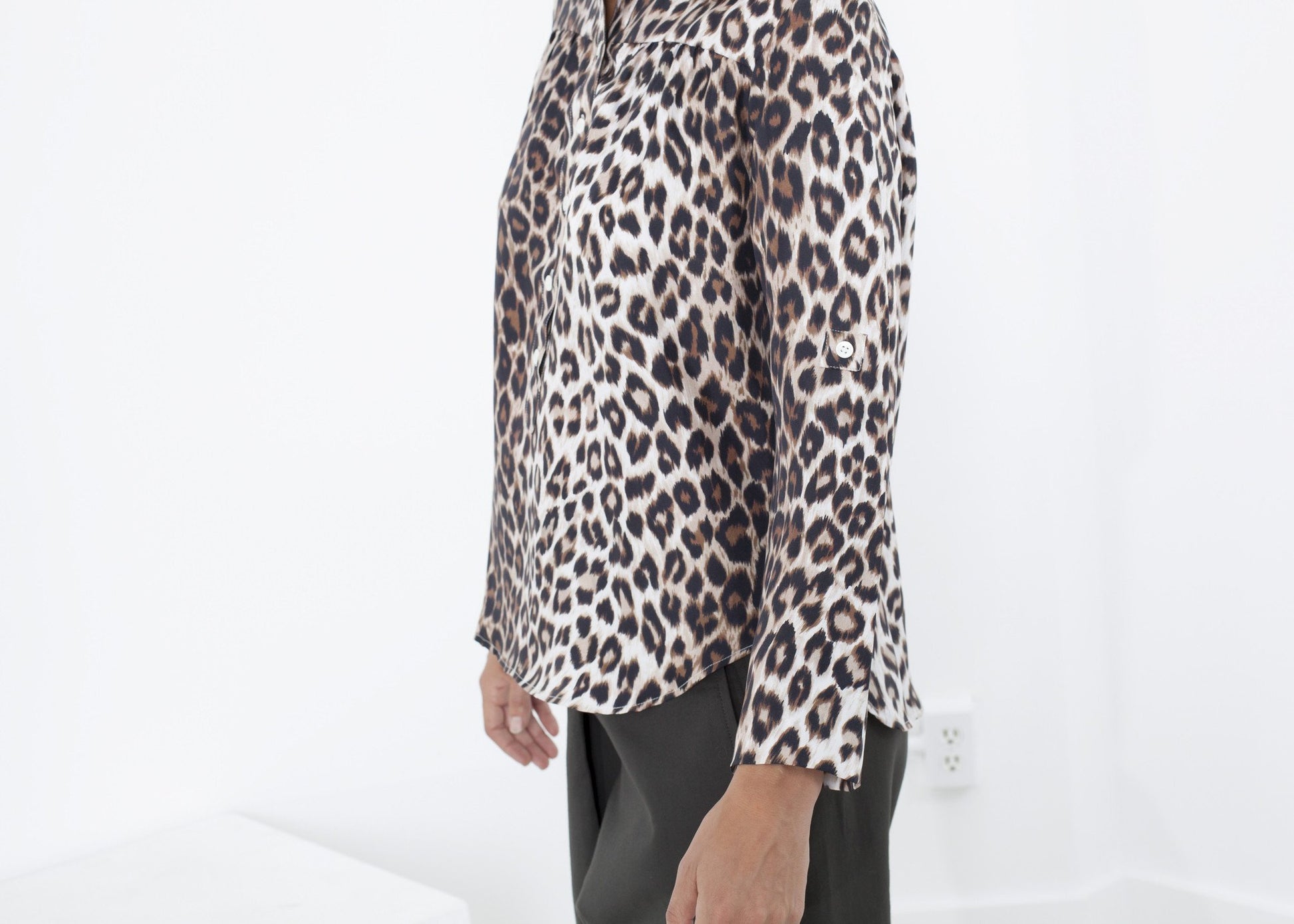 Madame L Blouse in Leopard La Prestic Ouiston