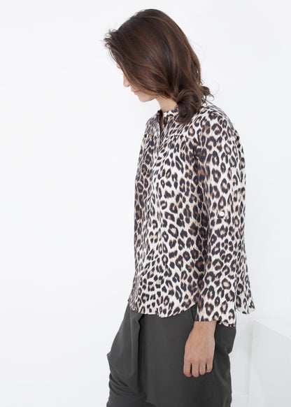 Madame L Blouse in Leopard La Prestic Ouiston