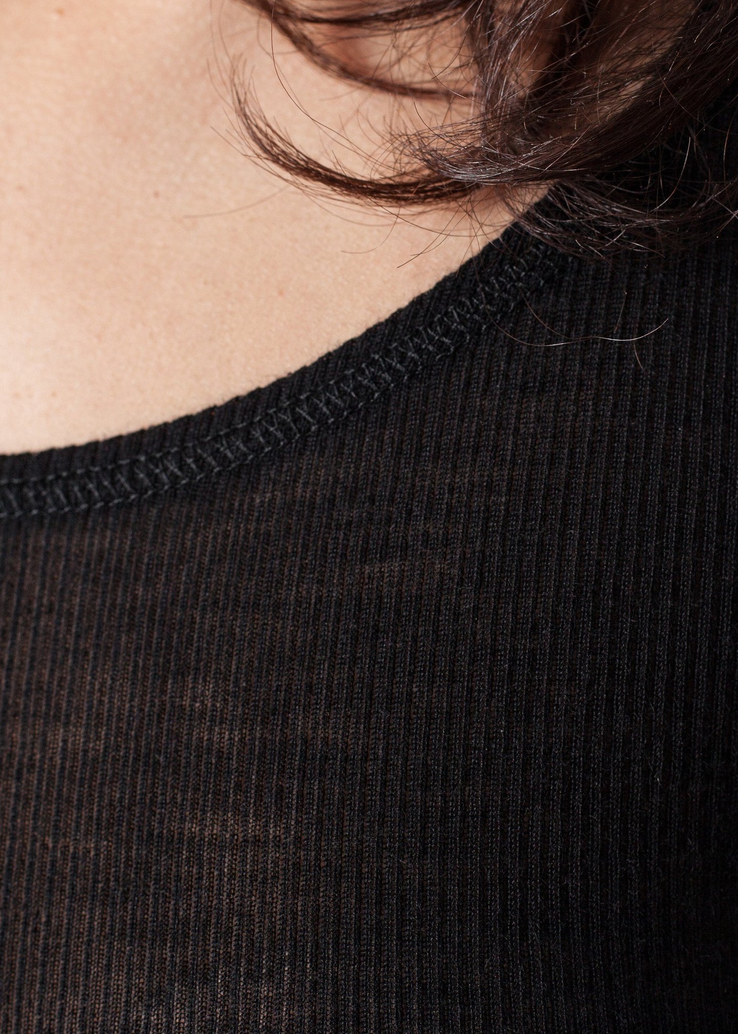 Easy Ribbed Tank in Black Private 02 04