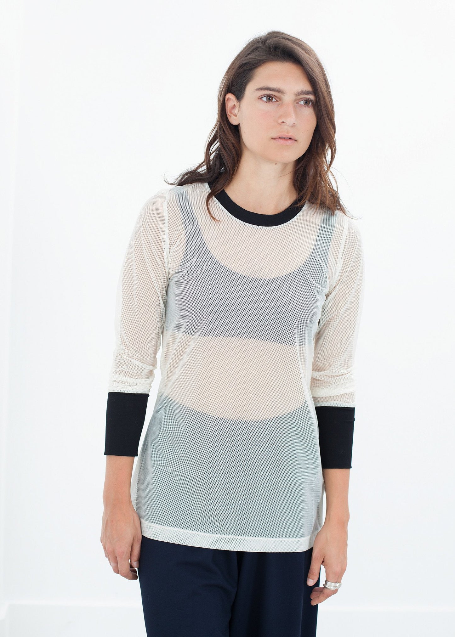 Cuffed Mesh Tee in Cream/Black Maria Calderara