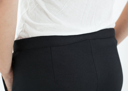 Side Zip Slim Pant in Black Hache