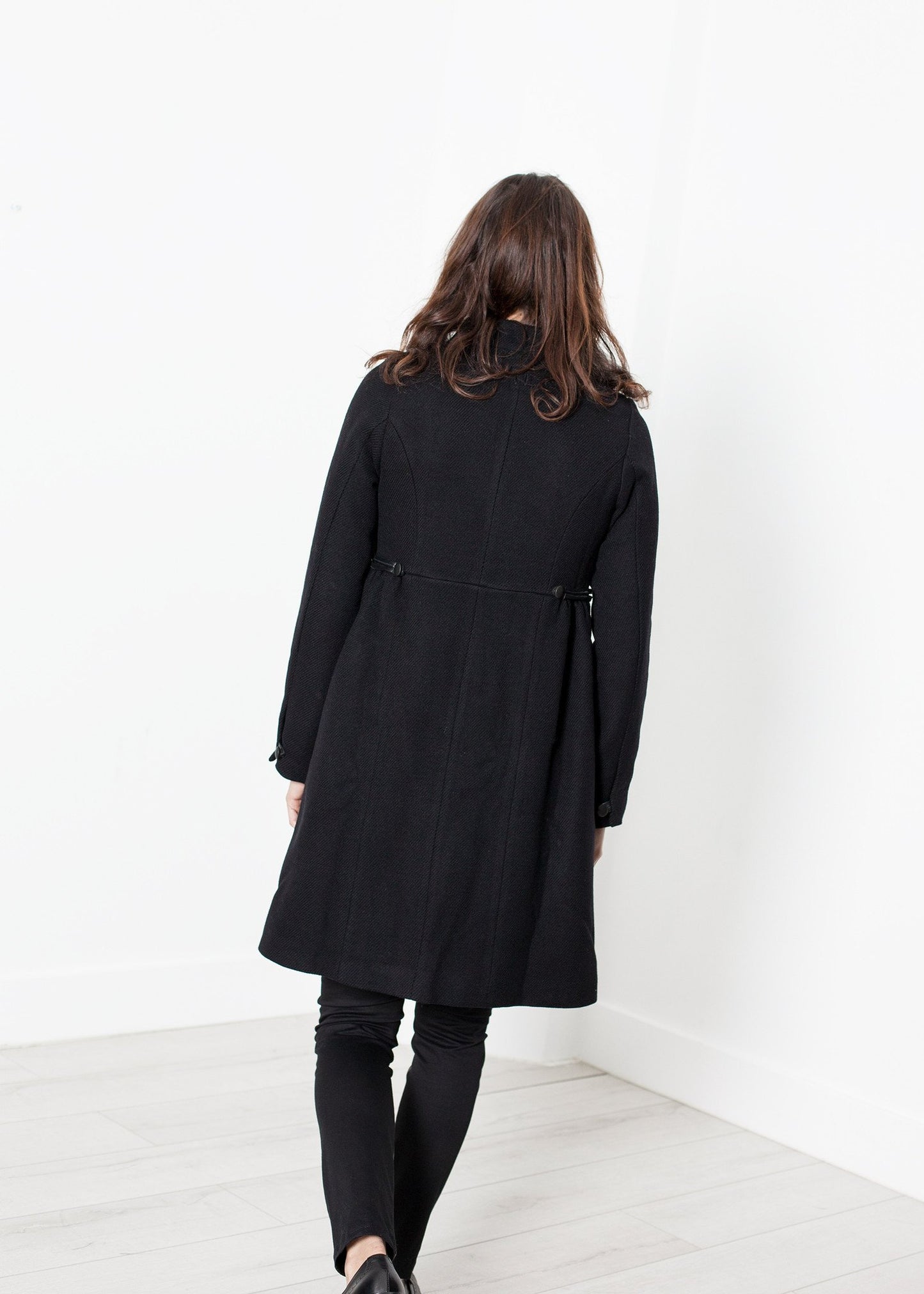 Zoulou Coat in Black Hannes Roether
