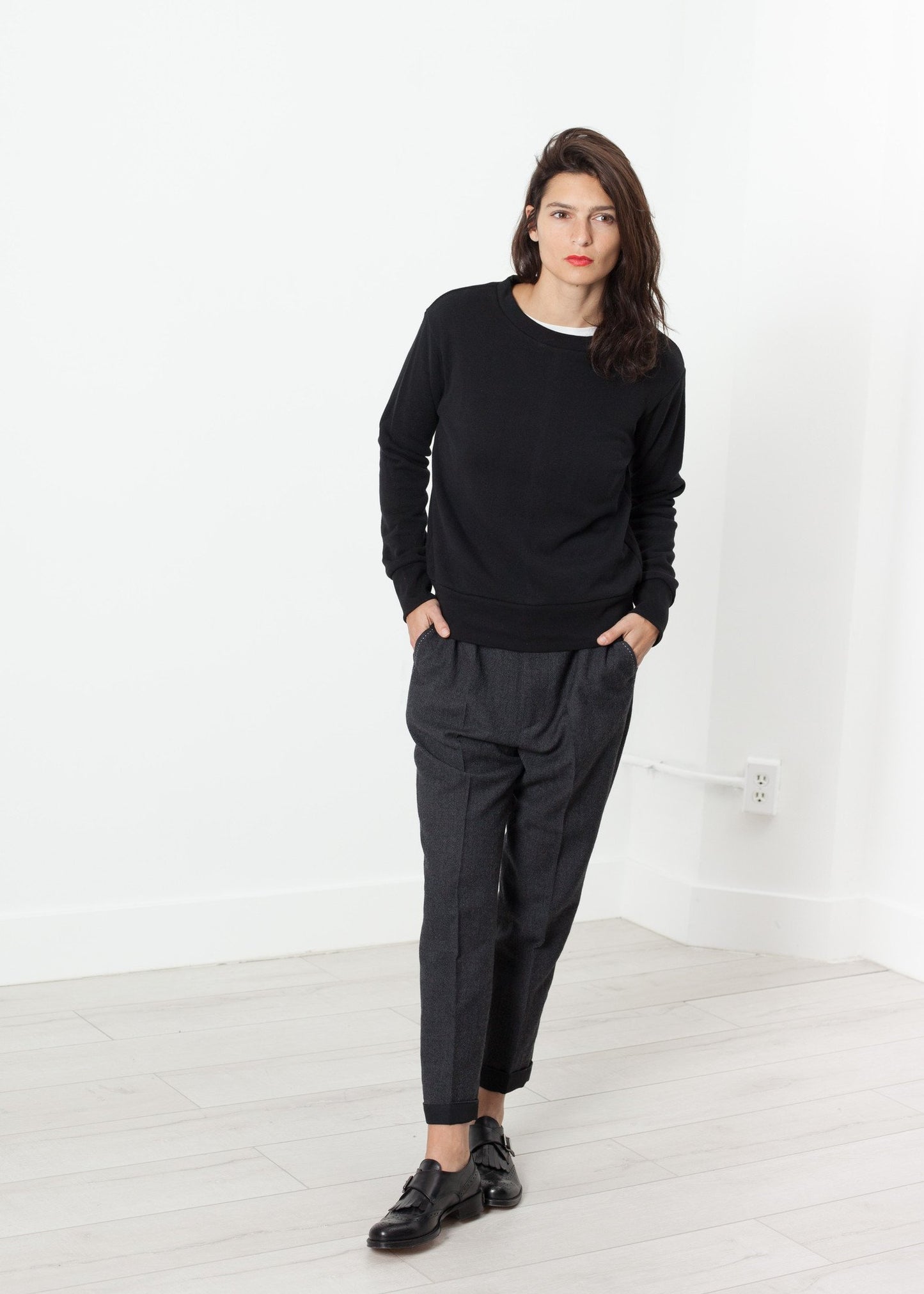 Loopwheeler Sweatshirt in Black AR Srpls