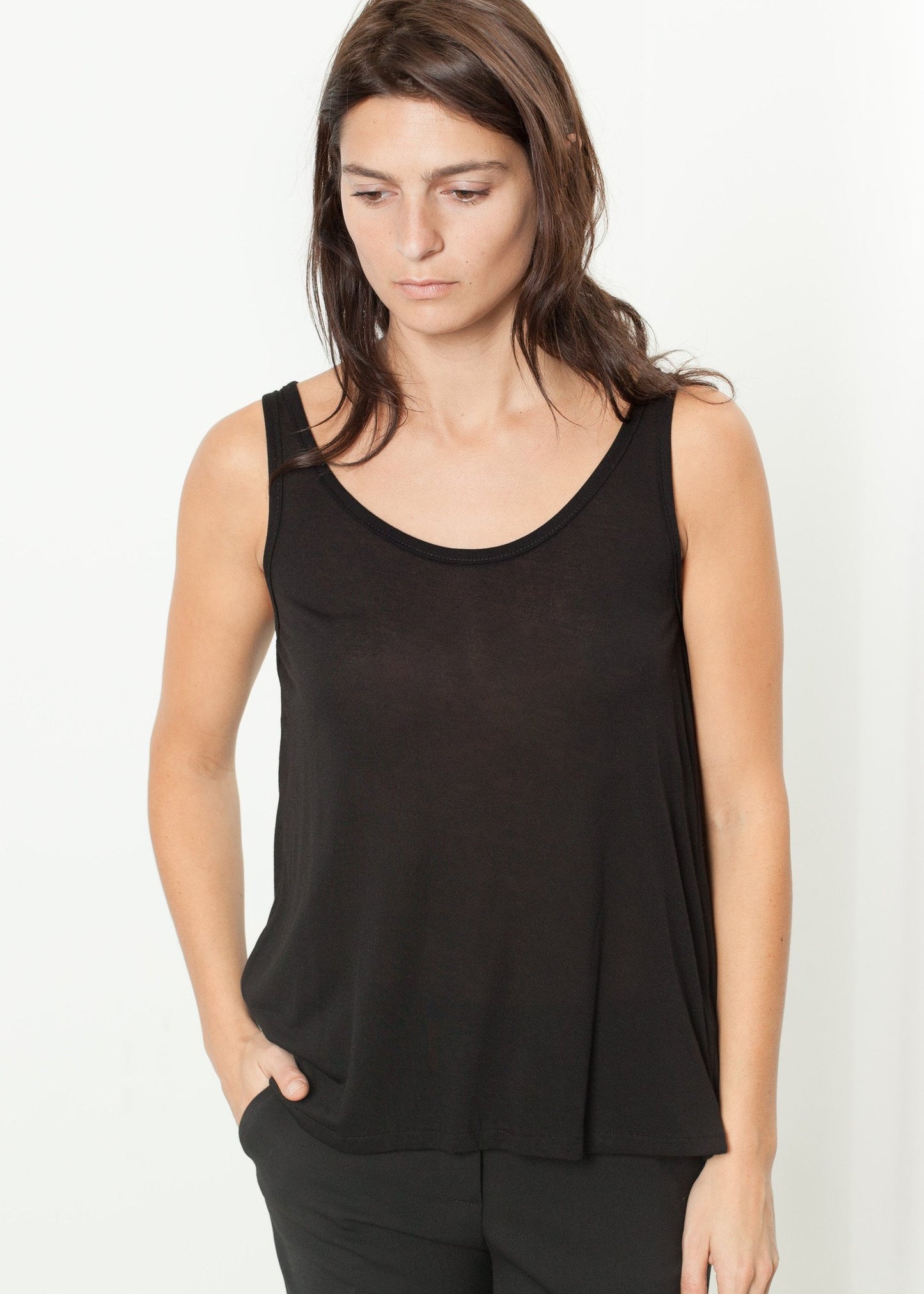 Brandy Tank in Black Drifter