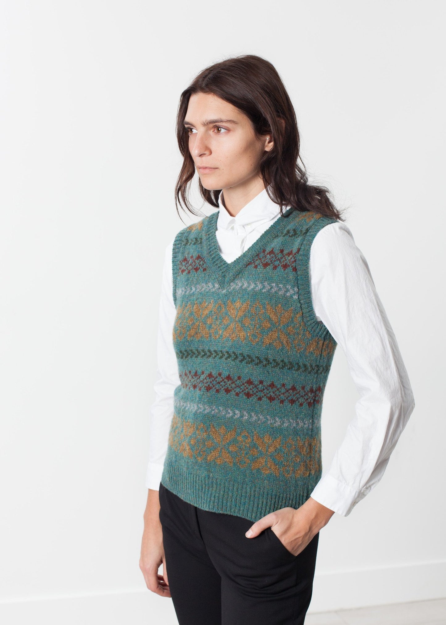 Fair Isle Vest in Army Nigel Cabourn