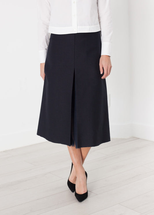 Tulle Pleat Skirt in Navy Ter et Bantine