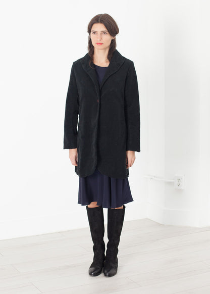 Griffon Coat in Black Pip-Squeak Chapeau