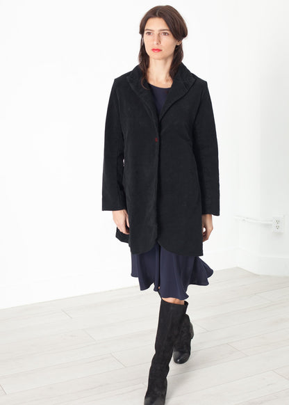 Griffon Coat in Black Pip-Squeak Chapeau