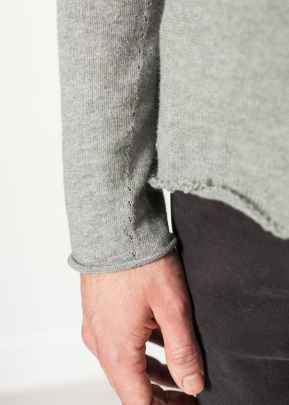 Garbo Henley in Grey Hannes Roether