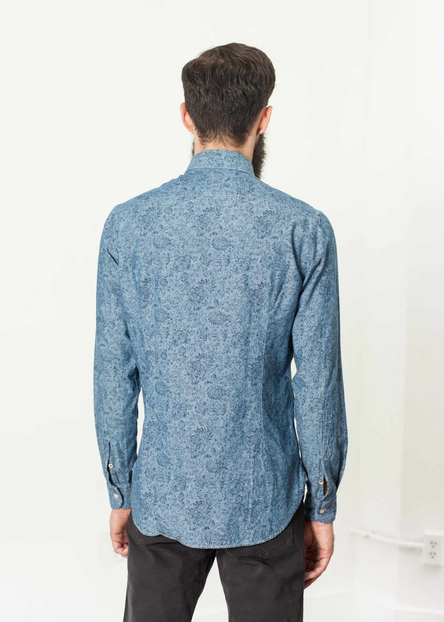 Floral Button-Up in Blue Drumohr