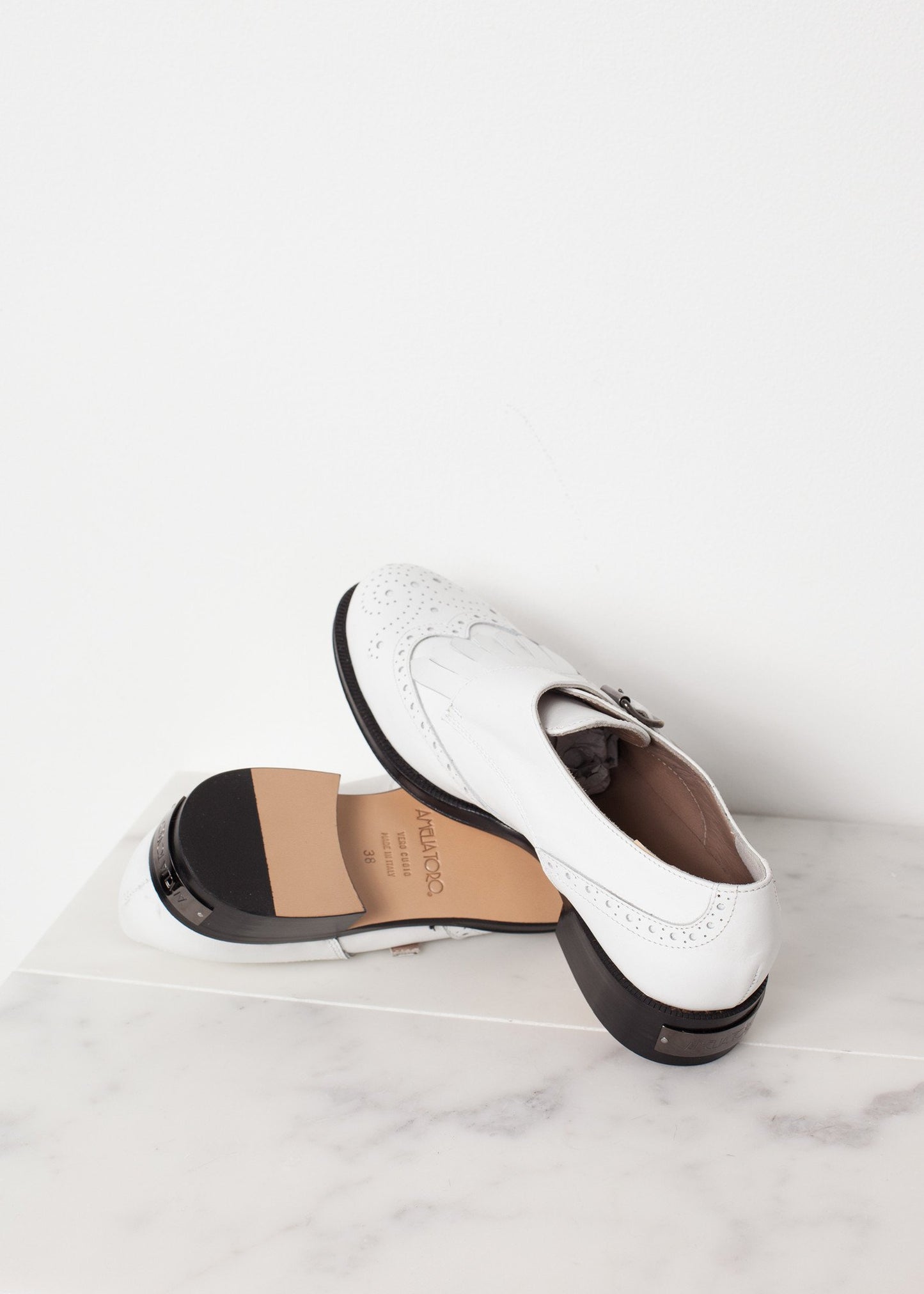 Golf Shoe in White Amelia Toro