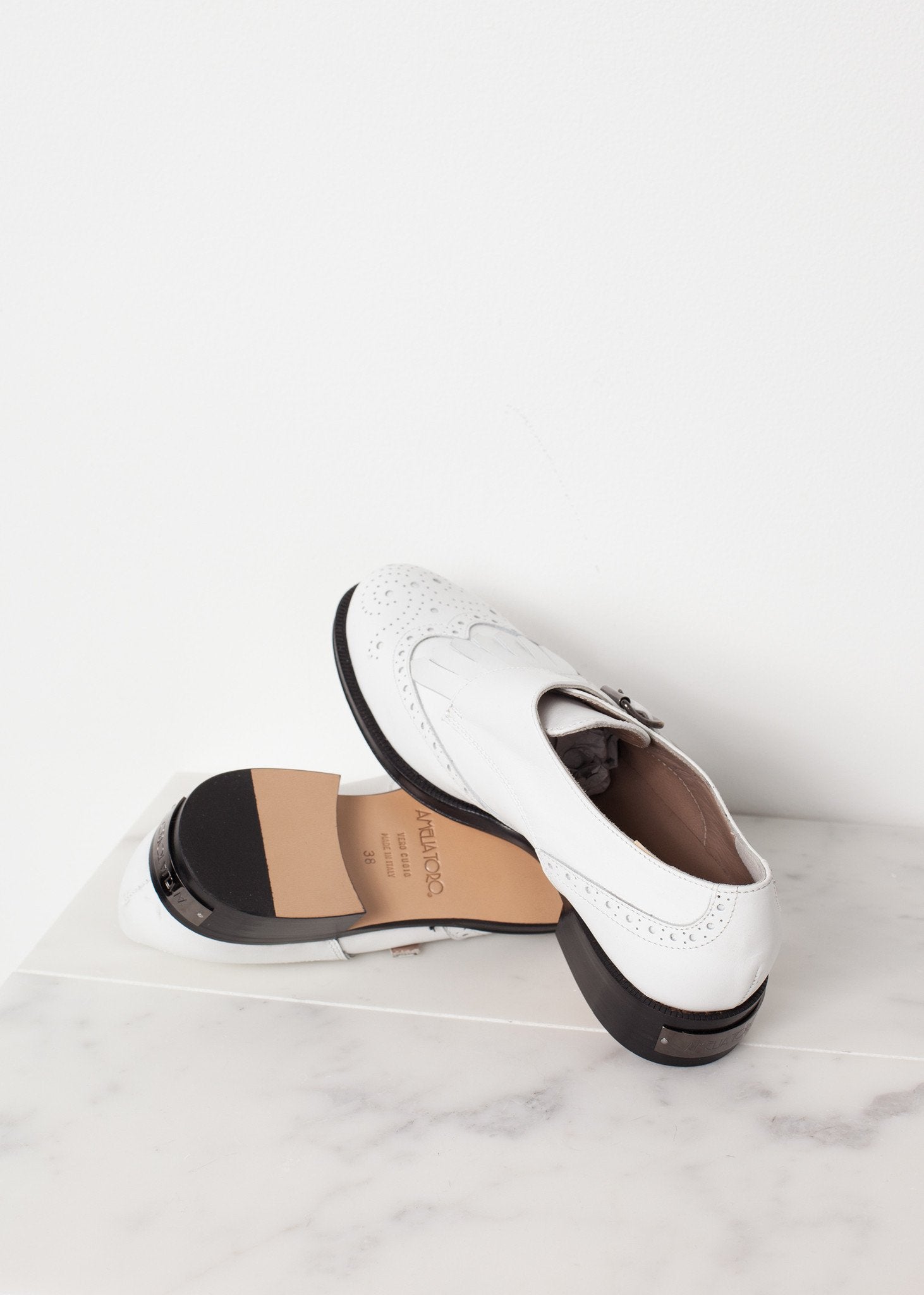 Golf Shoe in White Amelia Toro