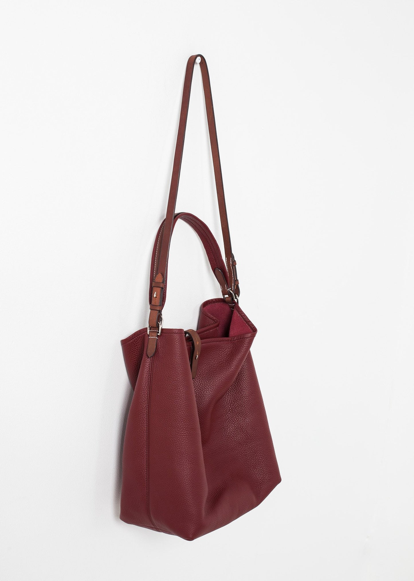 Pretty Grooming Bag Guibert