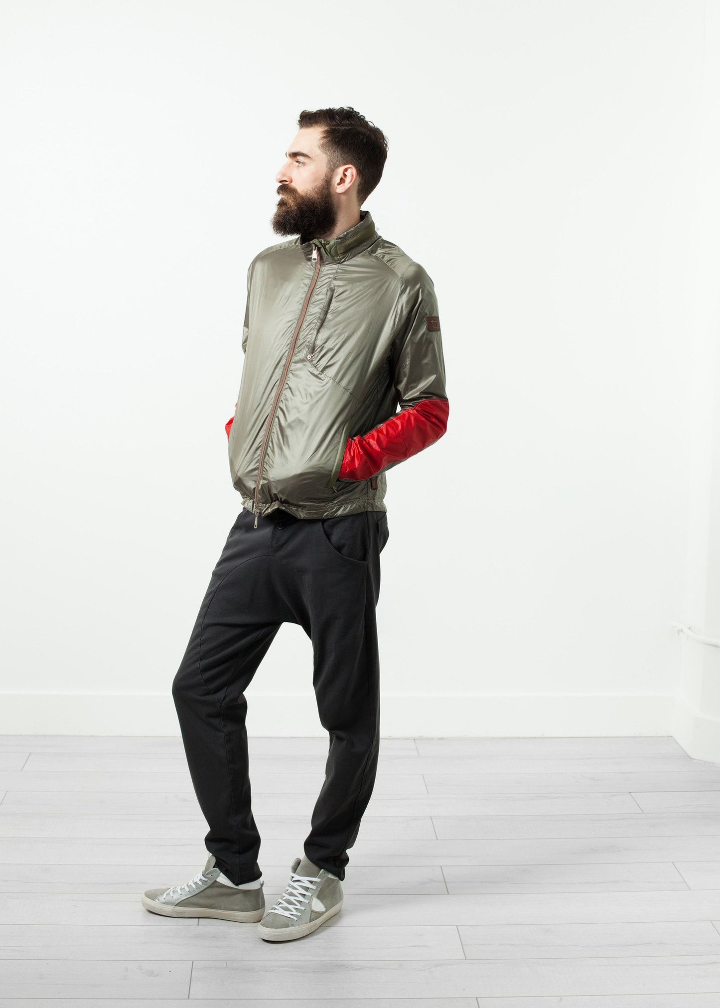 Spike Jacket Handstich