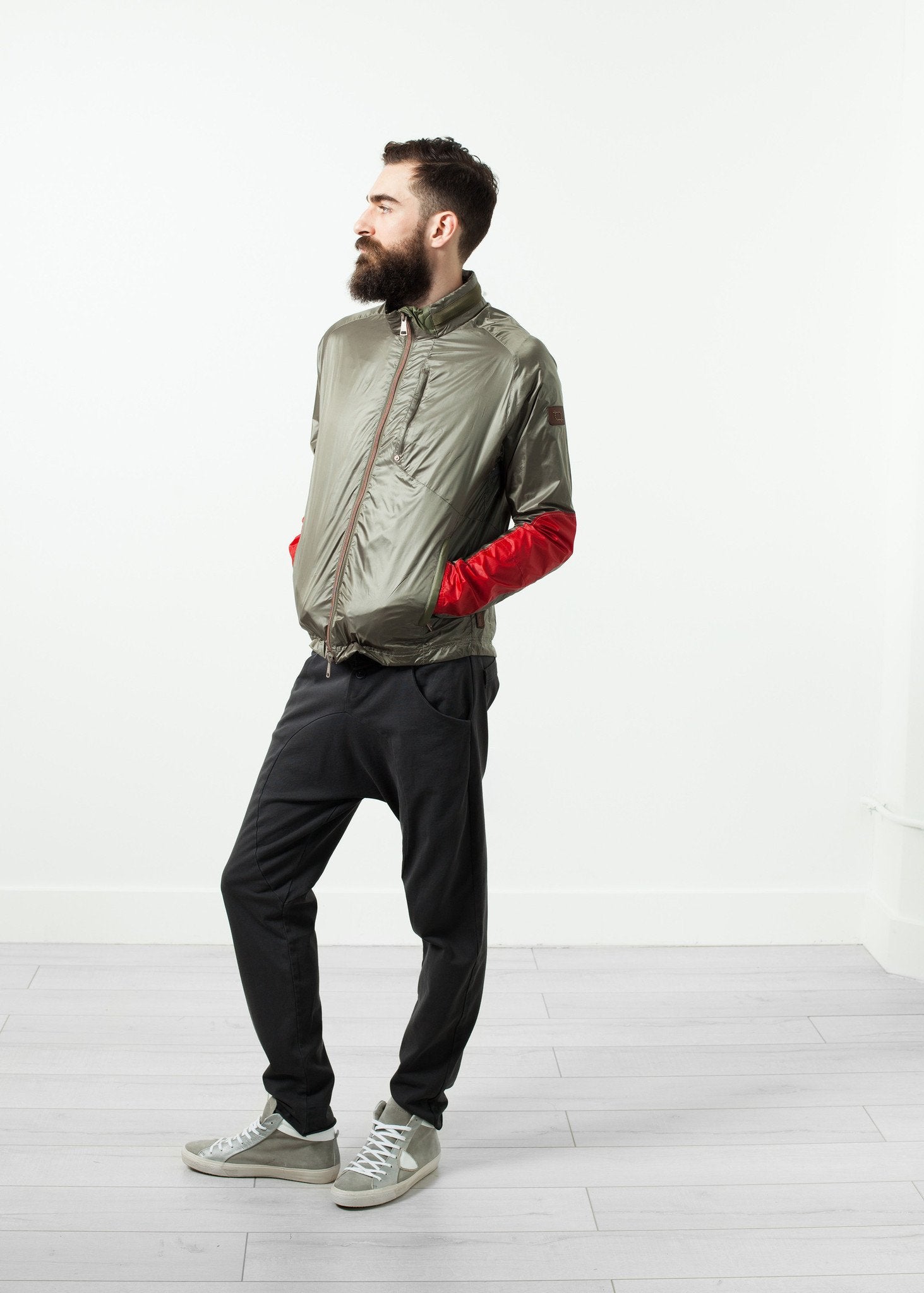 Spike Jacket Handstich